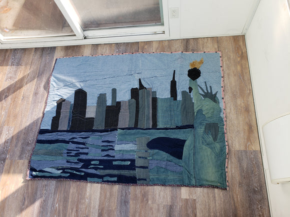 Lady Liberty & New York Skyline Quilt