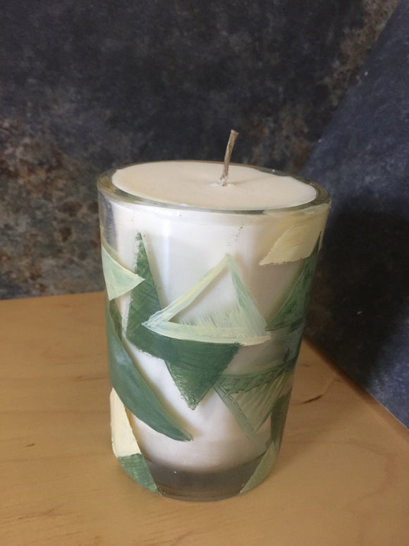 Modern Lily Soy & Bee Treasure Candle